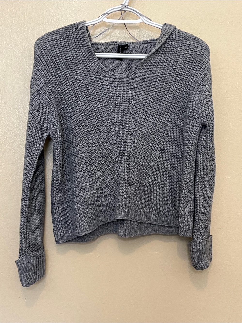 Moon & Madison Grey Scoop Neck Waffle Knit Sweater - Casual Comfort